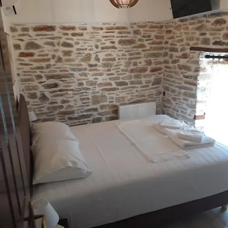 Aspasia Apartament *